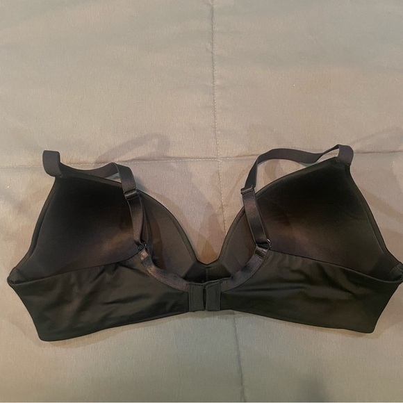 Bra - Picture 2 of 3
